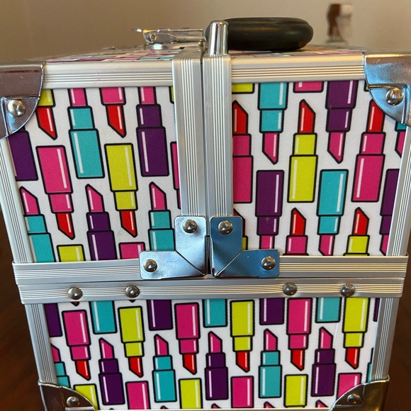 makeup case - Picture 5 of 6